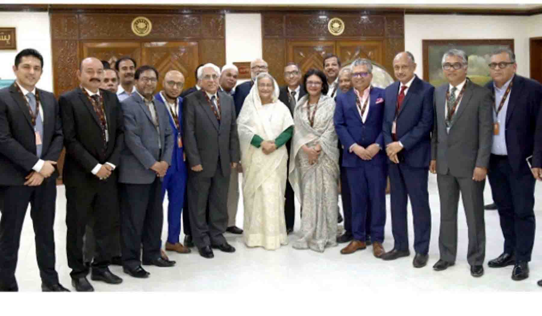 অপপ্রচার মোকাবিলায় ব্যবসায়ীদের প্রতি প্রধানমন্ত্রীর আহ্বান