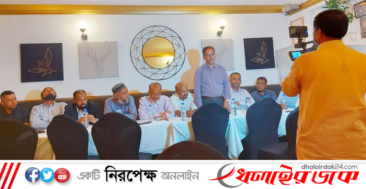 আহাদ চৌধুরীর মাতৃবিয়োগে শোকসভা