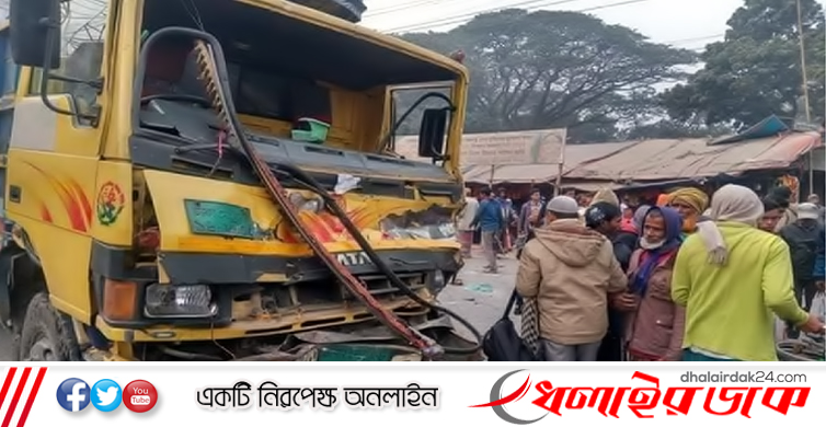 গাইবান্ধায় বাস-ট্রাক-বাইক ত্রিমুখী সংঘর্ষ, ৩ আরোহী নিহত