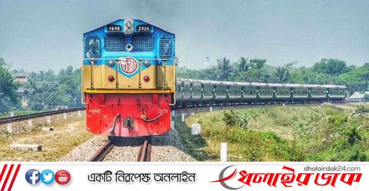 টাঙ্গাইলে ট্রেনের ধাক্কায় অটোরিকশার ৪ যাত্রী নিহত