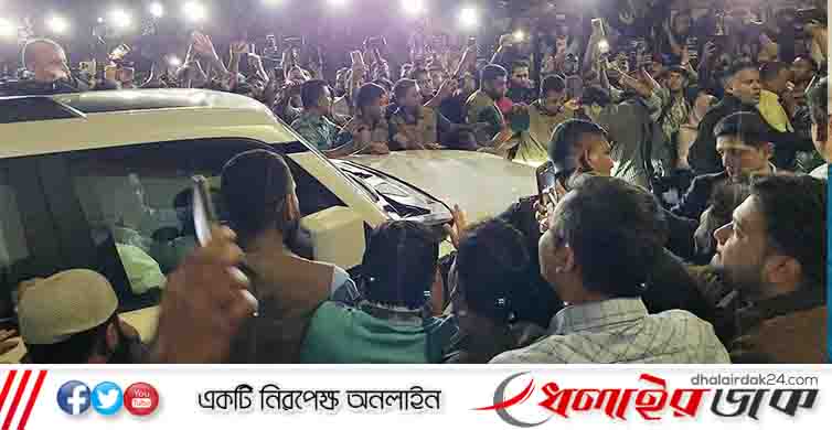 নাহিদের বাসার পথে তারেক রহমান