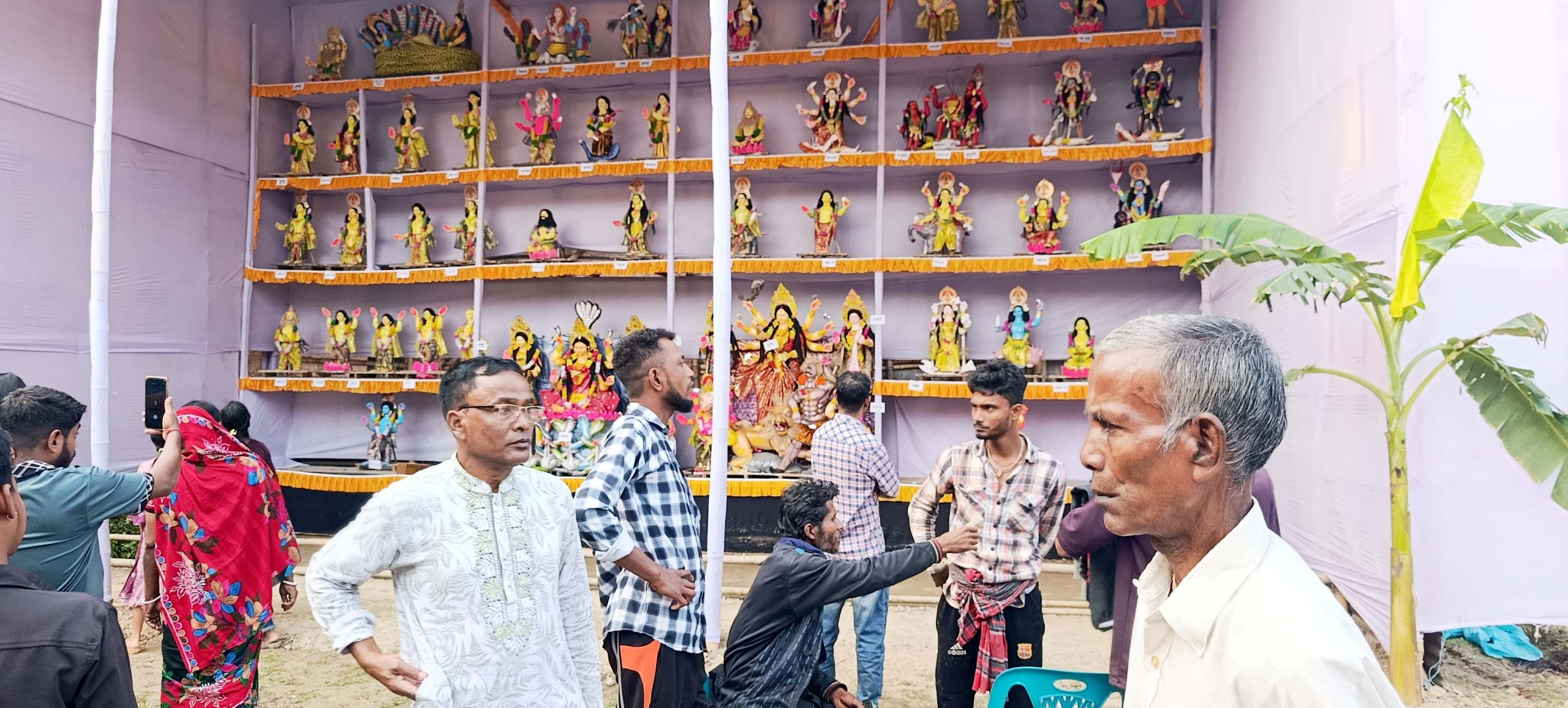কমলগঞ্জে ৪২ বছর পর মনসা দেবীর ঐতিহ্যবাহী নৌকা পূজা, ভক্তদের ঢল