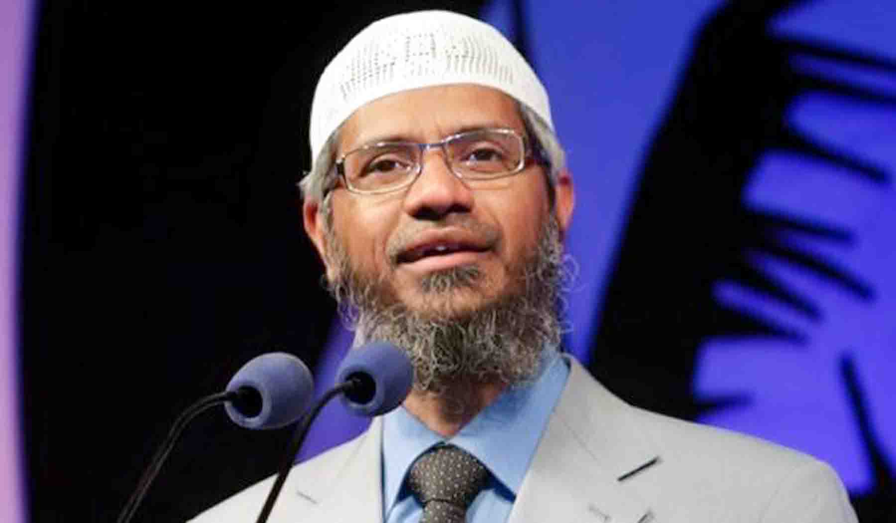 মালয়েশিয়ায় বেশ বিপাকে পড়েছেন জাকির নায়েক