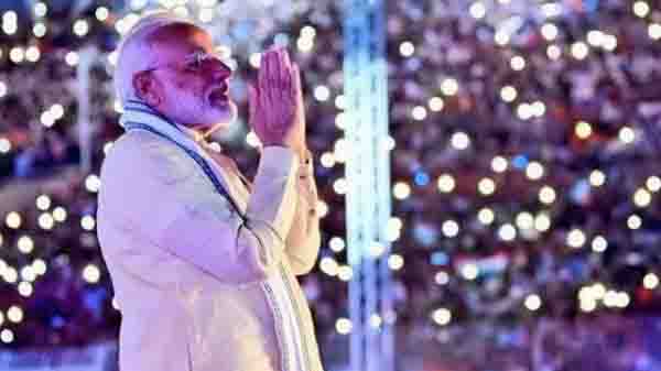 বাহরাইনের কৃষ্ণ মন্দিরে ৩৫ কোটি টাকা দিলেন মোদি