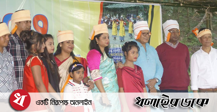 কমলগঞ্জে বর্ণাঢ্য আয়োজনে খাসিদের বর্ষ বিদায়