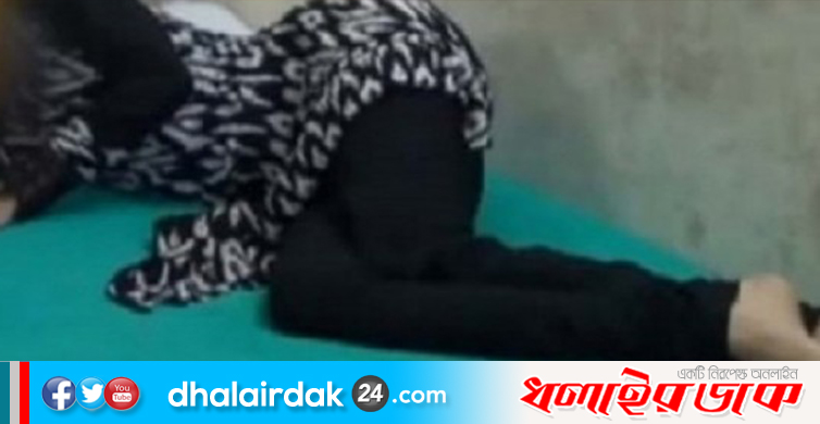 মা-বাবার সামনে দলবেঁধে ধর্ষণের পরও রেহাই পেল না মেয়ে