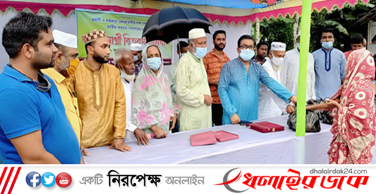 কুলাউড়ায় প্রবাসী ও লস্করপুর এলাকাবাসী ঈদ উপহার পেল দেড় শতাধিক পরিবার