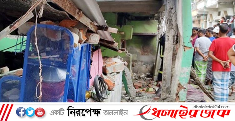 নারায়ণগঞ্জে ভয়াবহ বিস্ফোরণে নিহত ১, দগ্ধ ৭