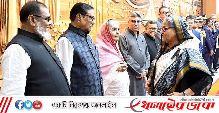 জোহোনেসবার্গের উদ্দেশ্যে রওনা দিয়েছেন প্রধানমন্ত্রী