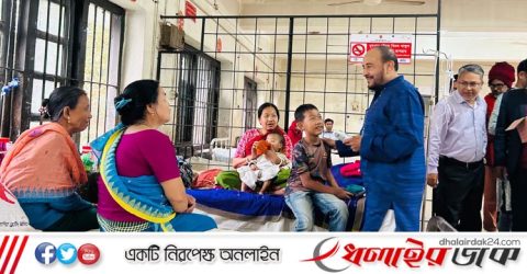 দায়িত্ব গ্রহণের পর প্রথম দিনেই হাসপাতাল পরিদর্শনে সংসদ সদস্য