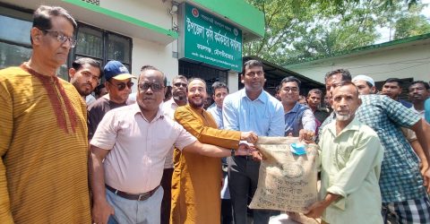 কমলগঞ্জে ৬ হাজার ৩০০ কৃষকের মাঝে সরকারি প্রণোদনার বীজ ও সার বিতরণ