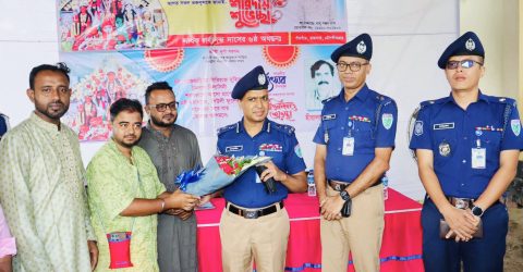 মৌলভীবাজারে পূজামণ্ডপ পরিদর্শনে ডিআইজি জাহাঙ্গীর হোসেন