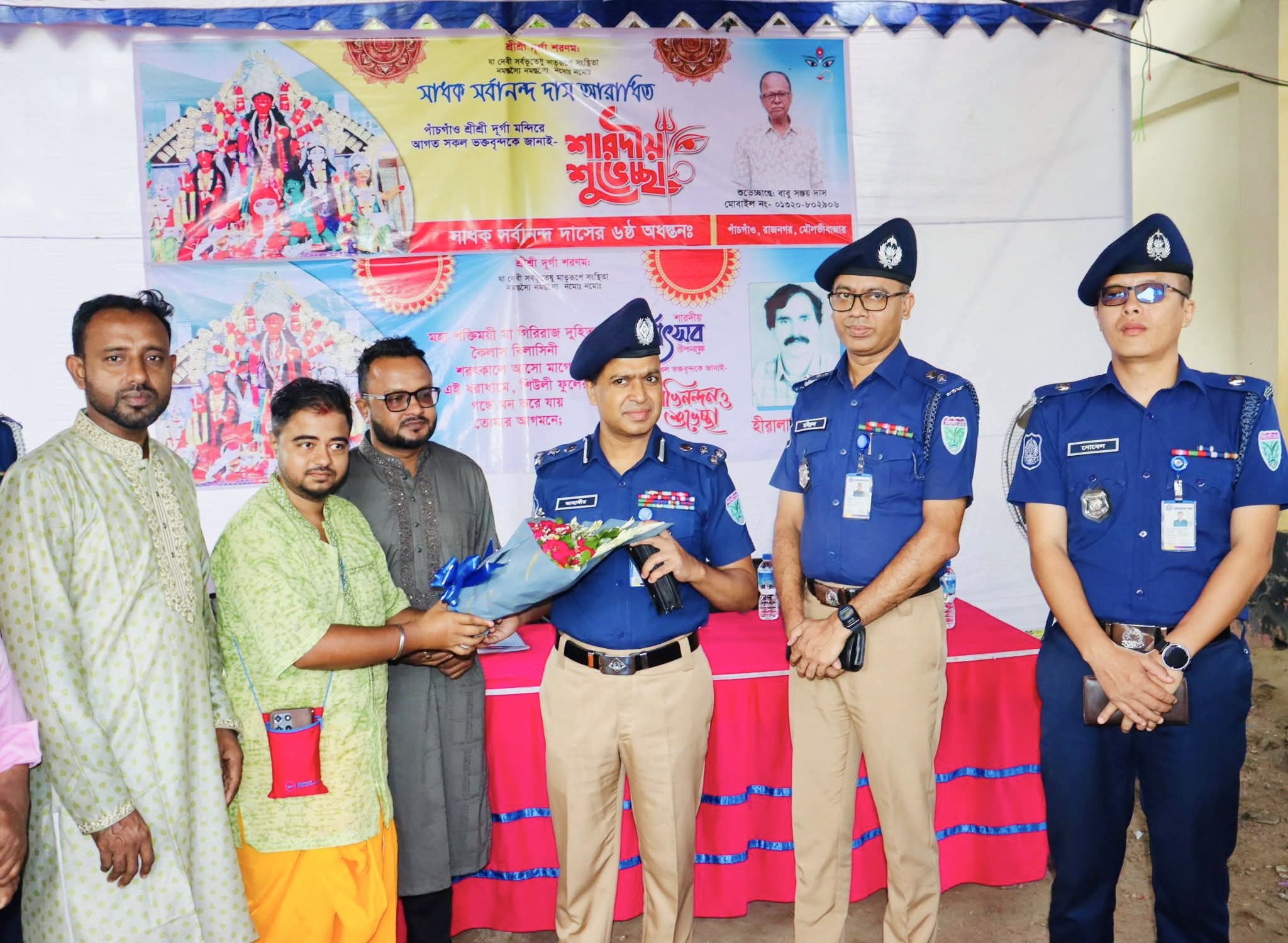 মৌলভীবাজারে পূজামণ্ডপ পরিদর্শনে ডিআইজি জাহাঙ্গীর হোসেন